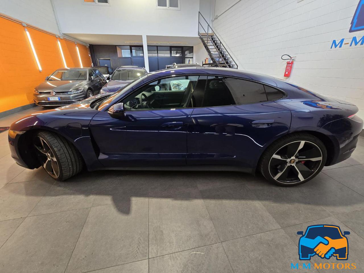 PORSCHE Taycan 4S Performance - 6