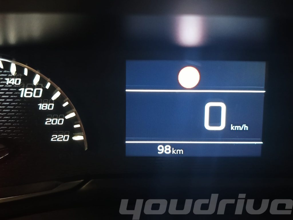 PEUGEOT 2008 / PureTech 100 S&S Style KM0 - 12