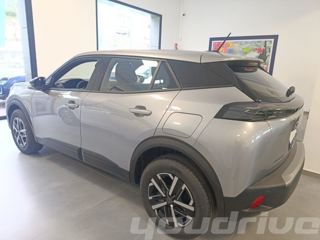 PEUGEOT 2008 / PureTech 100 S&S Style KM0 - 3