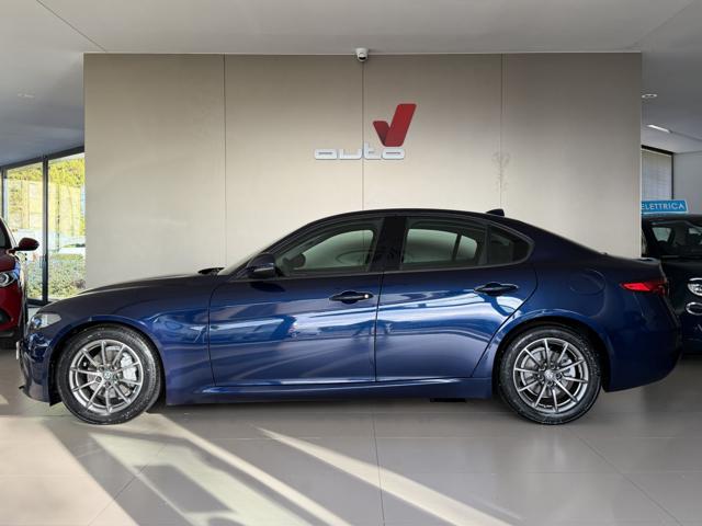 ALFA ROMEO Giulia Blu metallizzato
