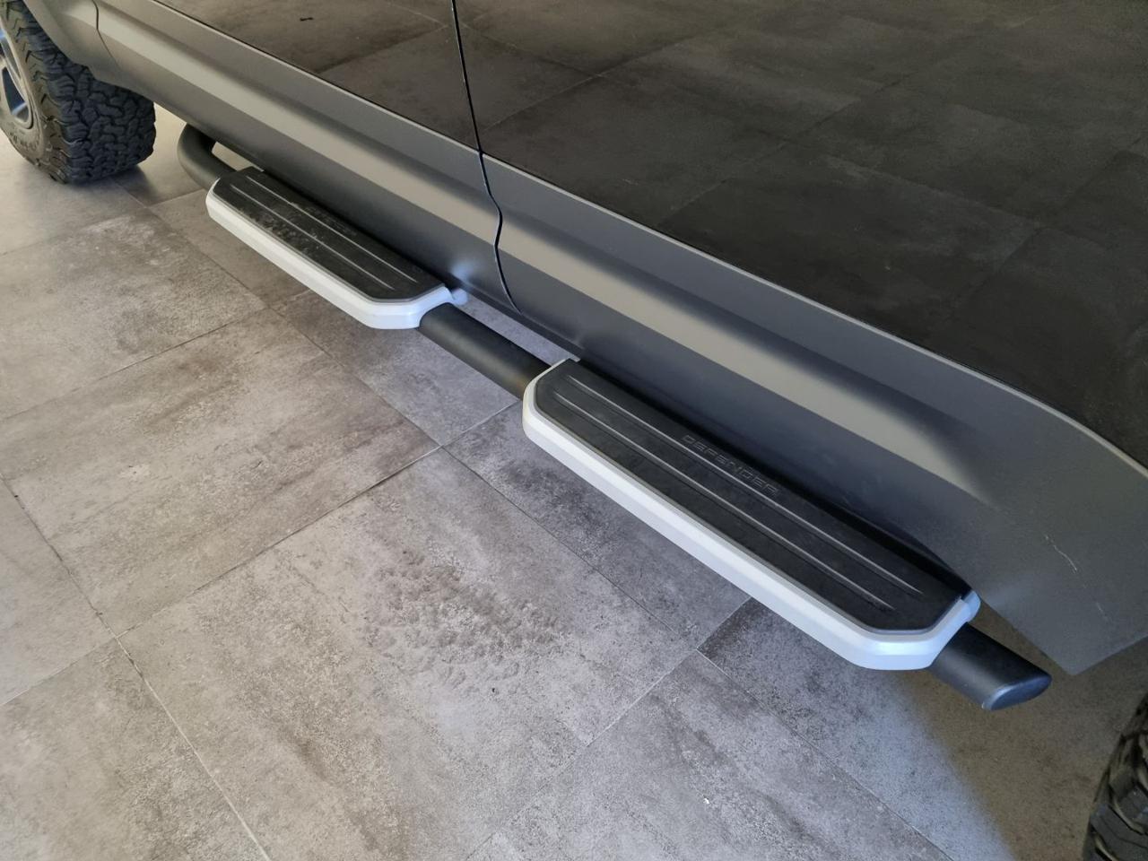 LAND ROVER Defender 110 2.0 SD4 AWD Auto S - 20