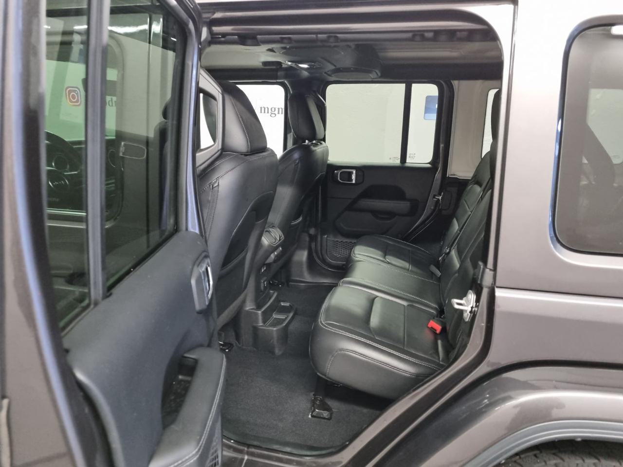 JEEP Wrangler Unlimited 2.2 Mjt II Sahara - 12