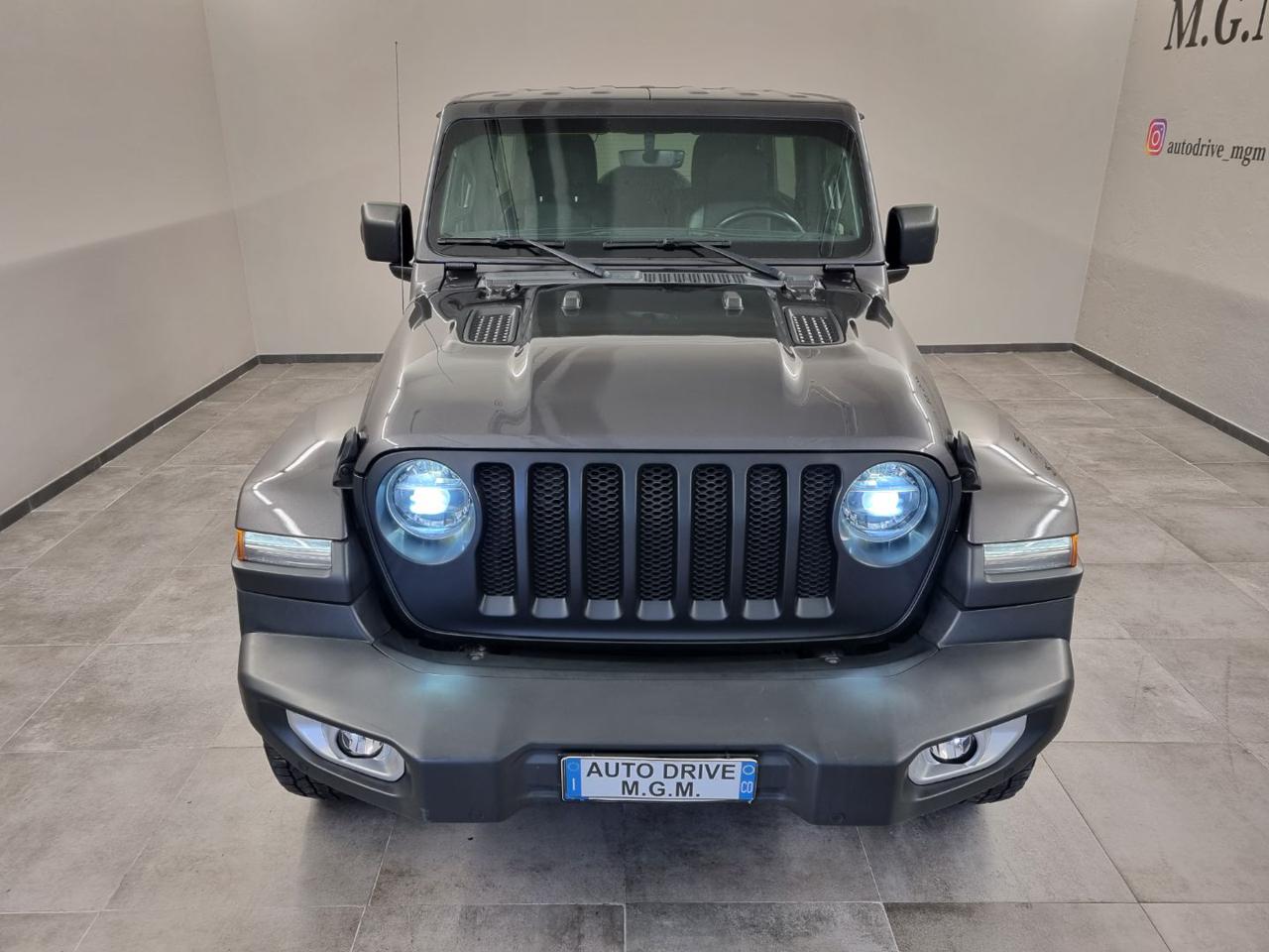 JEEP Wrangler Unlimited 2.2 Mjt II Sahara - 29