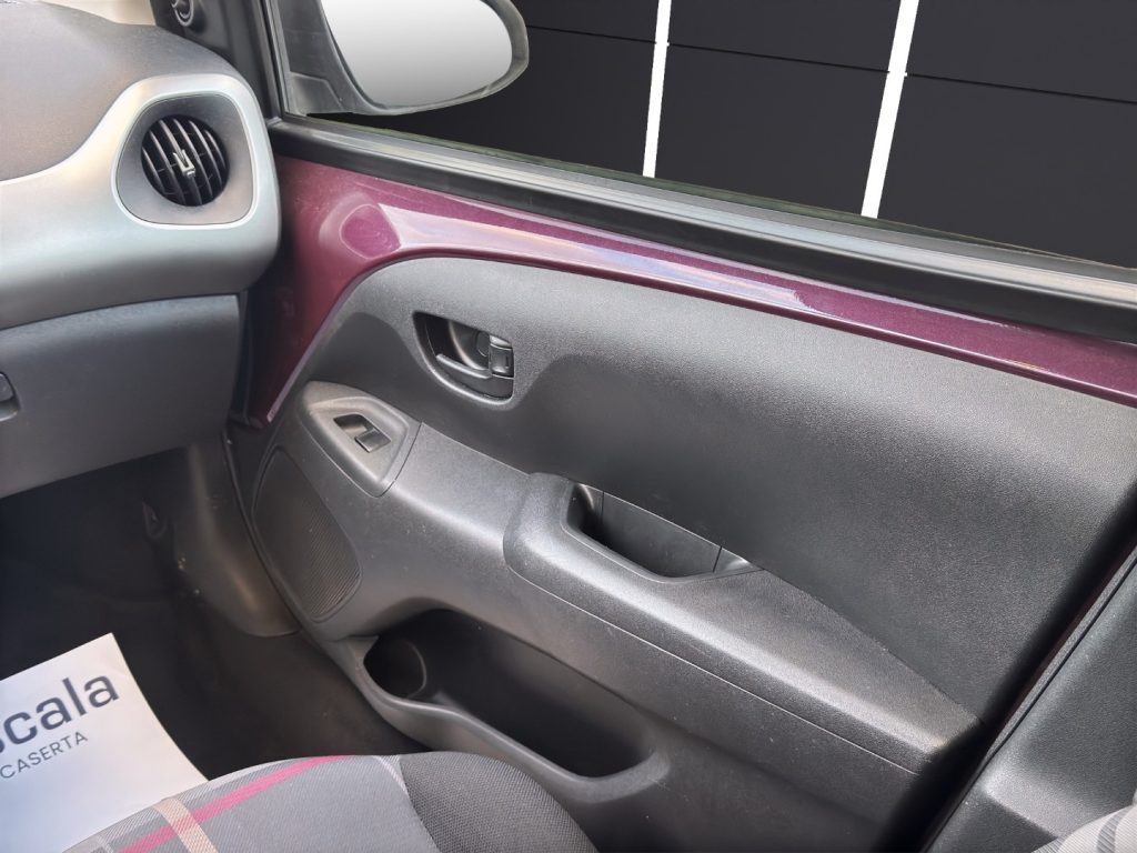 PEUGEOT 108 VTi 68 5 porte Active - 17