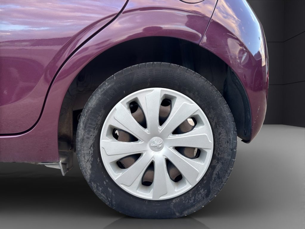 PEUGEOT 108 VTi 68 5 porte Active - 21