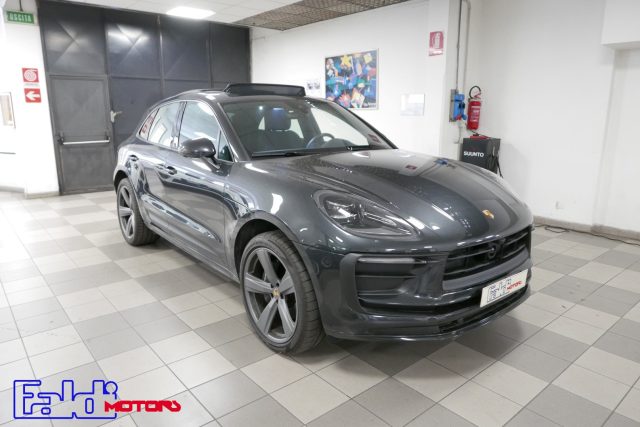 PORSCHE Macan Antracite metallizzato