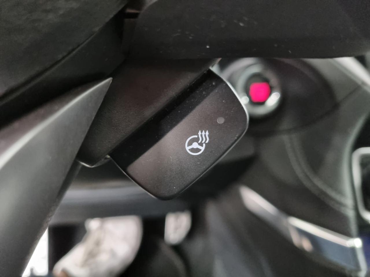 SUBARU Forester 2.0 e-Boxer MHEV CVT Lineartronic Style - 39