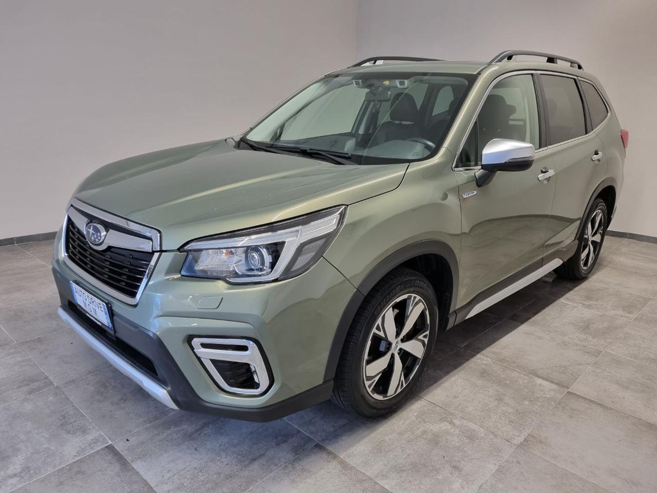 SUBARU Forester 2.0 e-Boxer MHEV CVT Lineartronic Style - 24