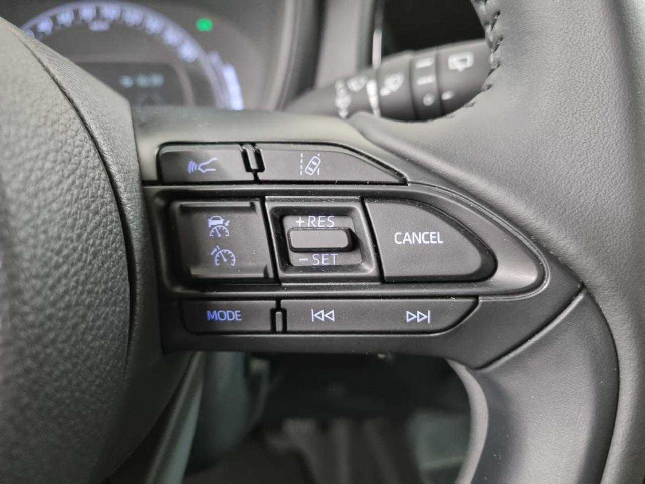 TOYOTA Aygo X 1.0 VVT-i 72 CV 5 porte Active S-CVT - 16