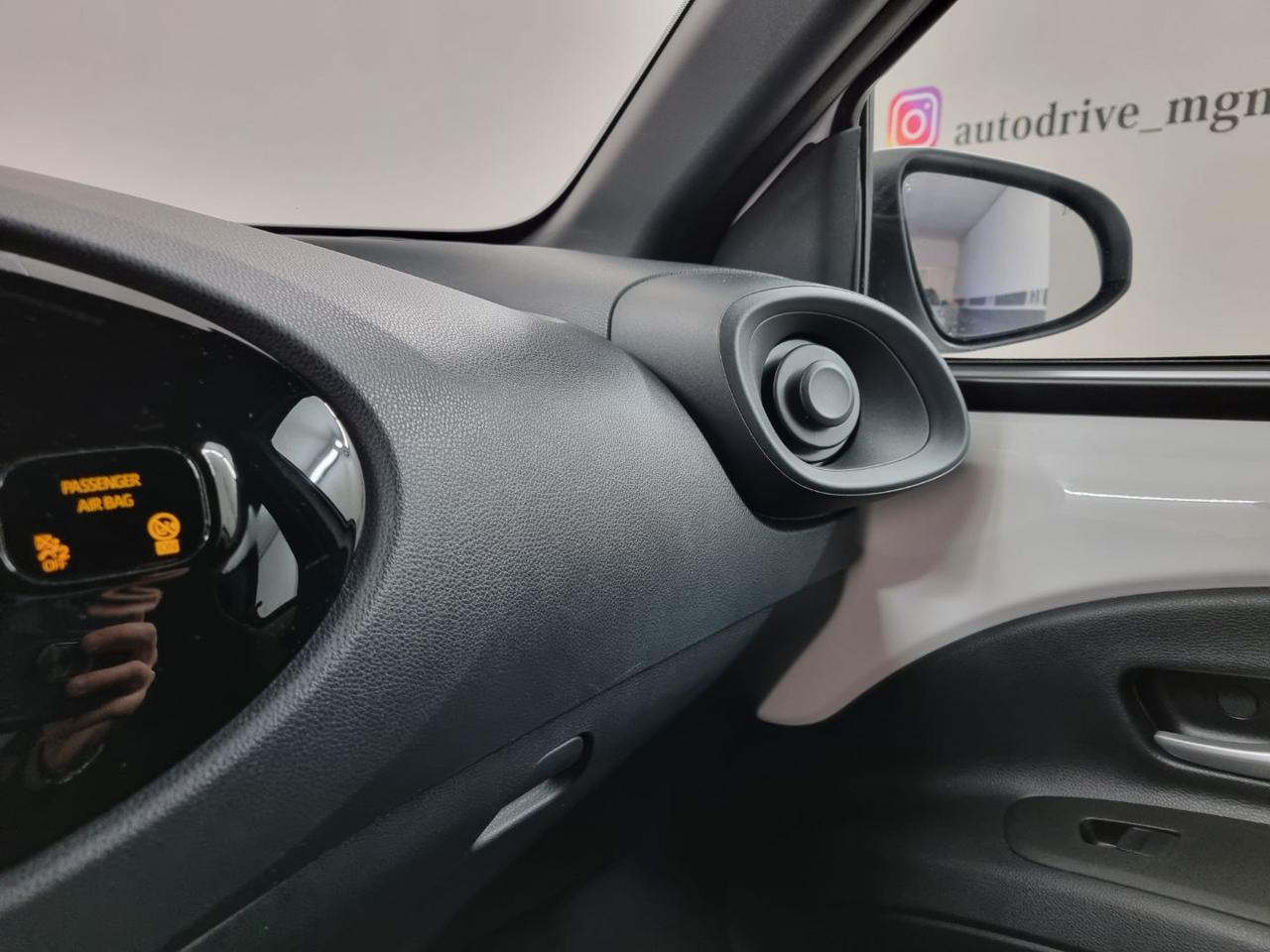 TOYOTA Aygo X 1.0 VVT-i 72 CV 5 porte Active S-CVT - 31