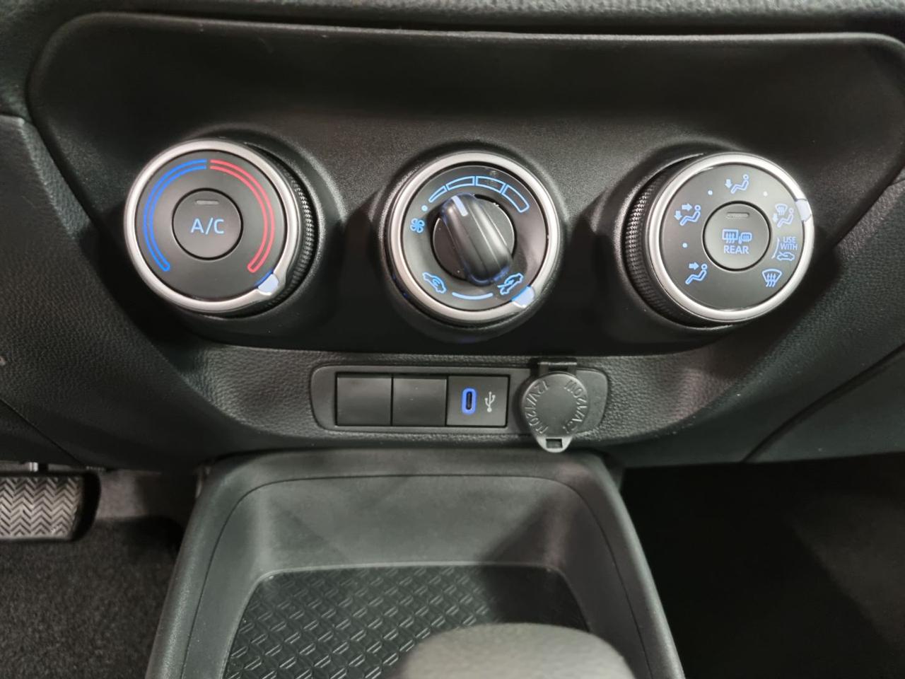 TOYOTA Aygo X 1.0 VVT-i 72 CV 5 porte Active S-CVT - 14