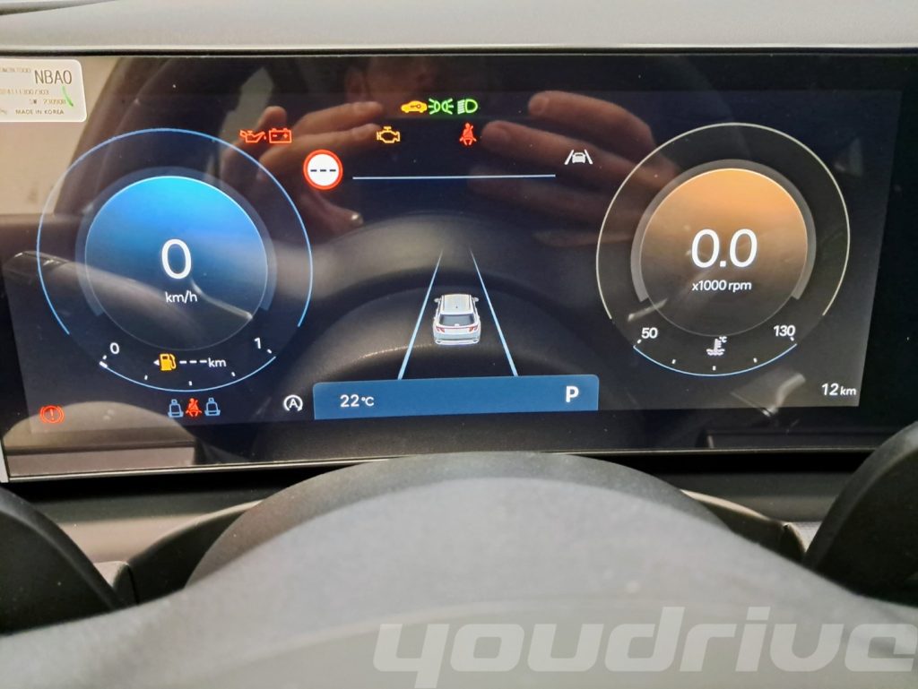 HYUNDAI Tucson / 1.6 CRDI 48V DCT Business KM0 - 13