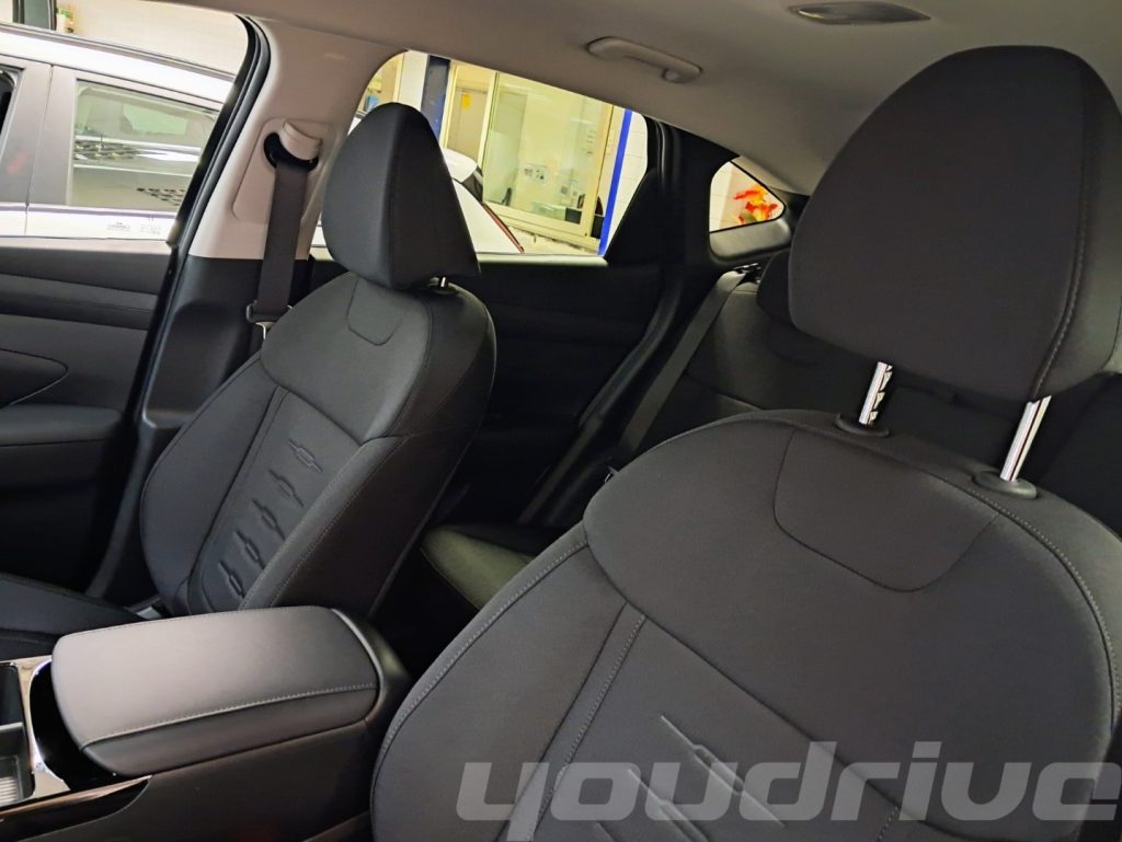 HYUNDAI Tucson / 1.6 CRDI 48V DCT Business KM0 - 20