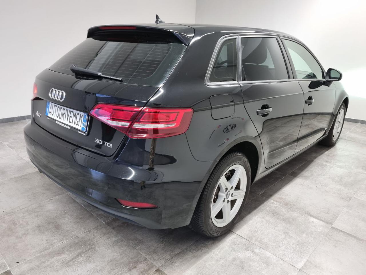 AUDI A3 SPB 30 TDI S tronic - 19