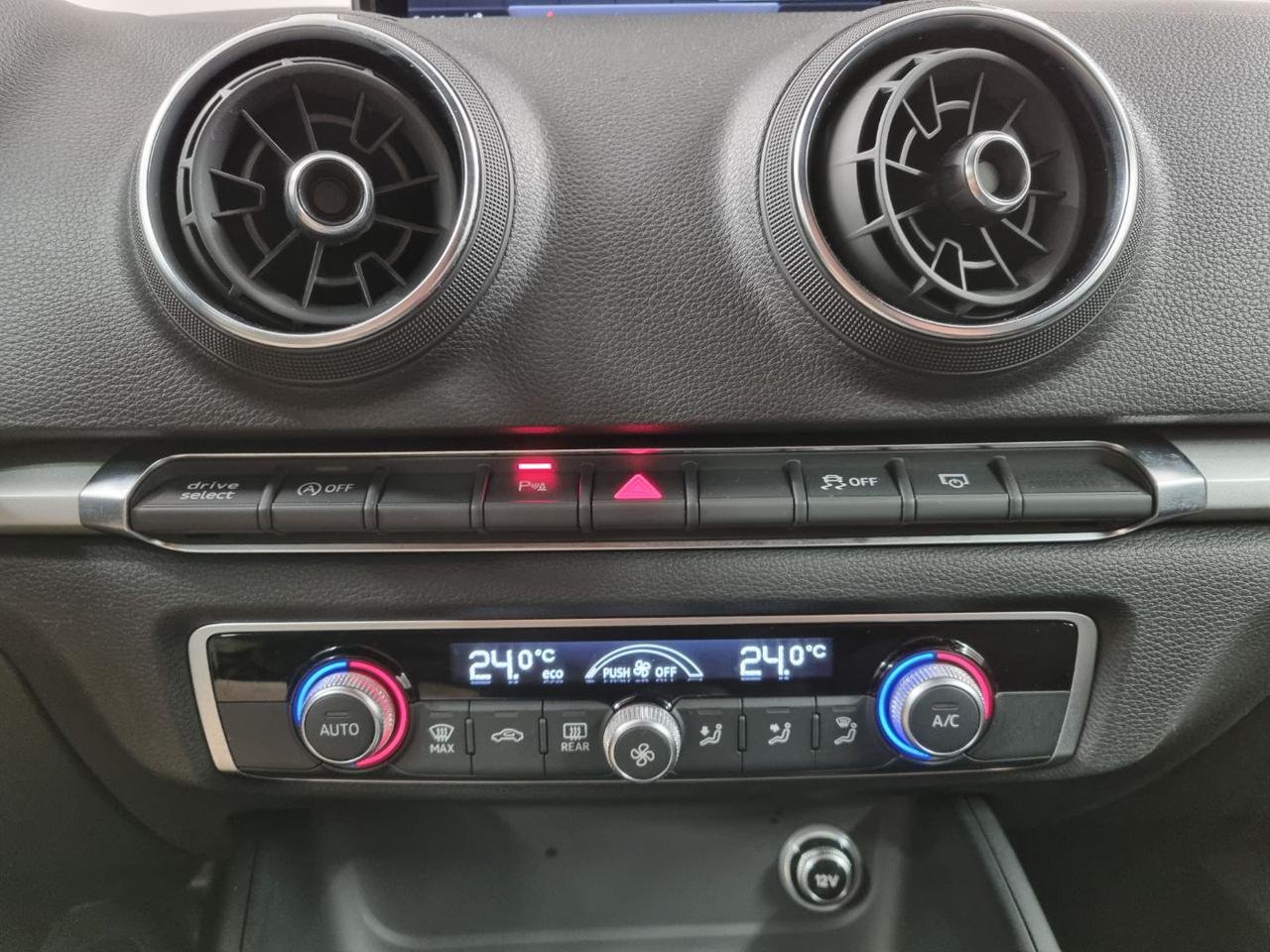 AUDI A3 SPB 30 TDI S tronic - 17