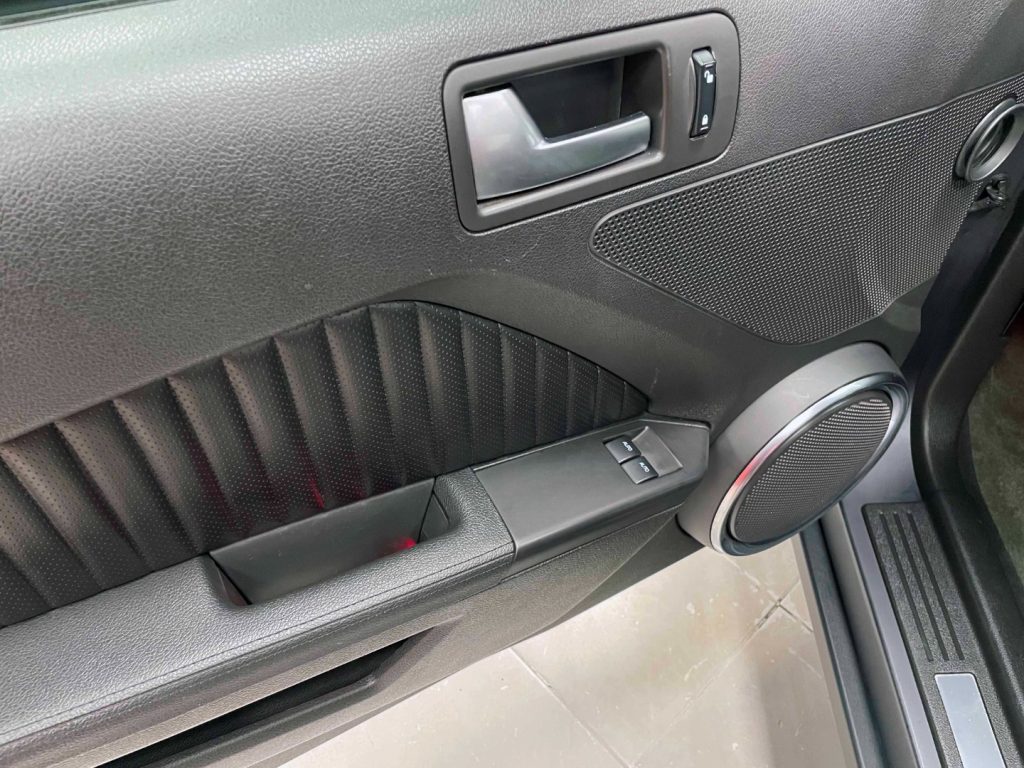 FORD Mustang SHELBY 5.0 VCT V8 GT 500 550CV - 40