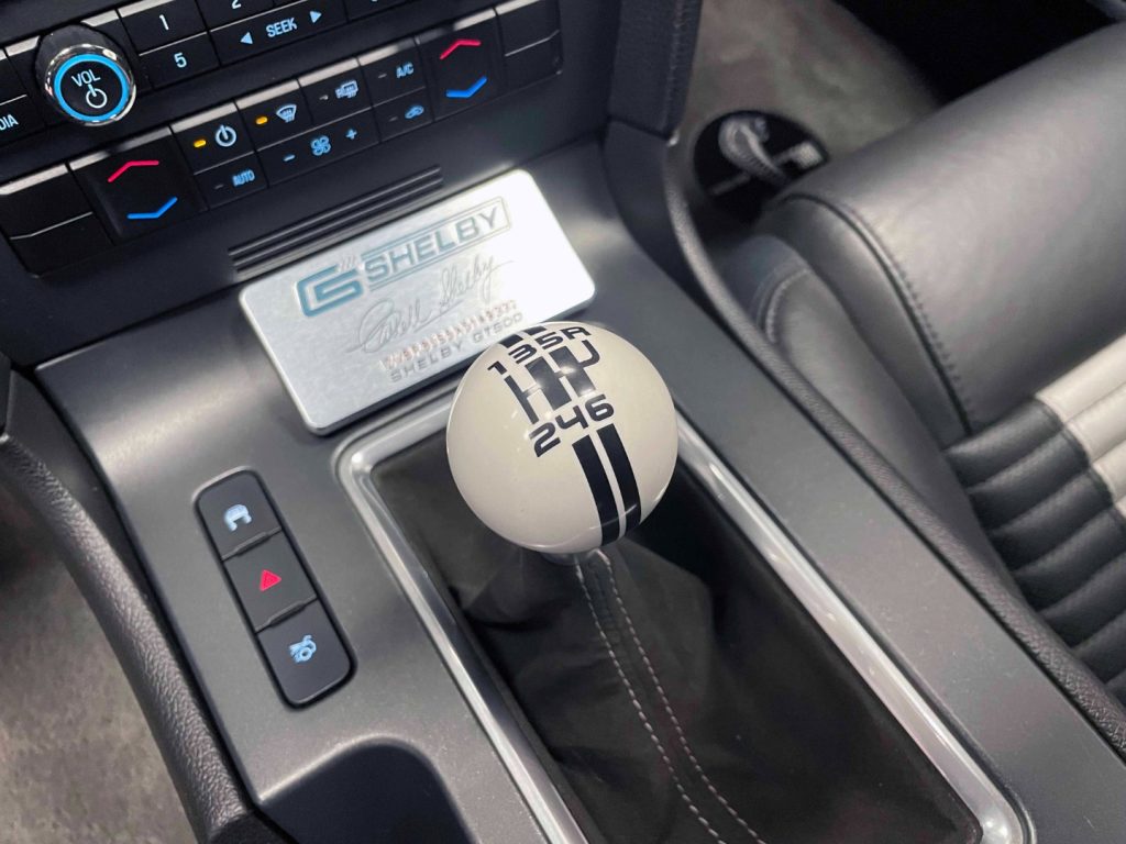 FORD Mustang SHELBY 5.0 VCT V8 GT 500 550CV - 47