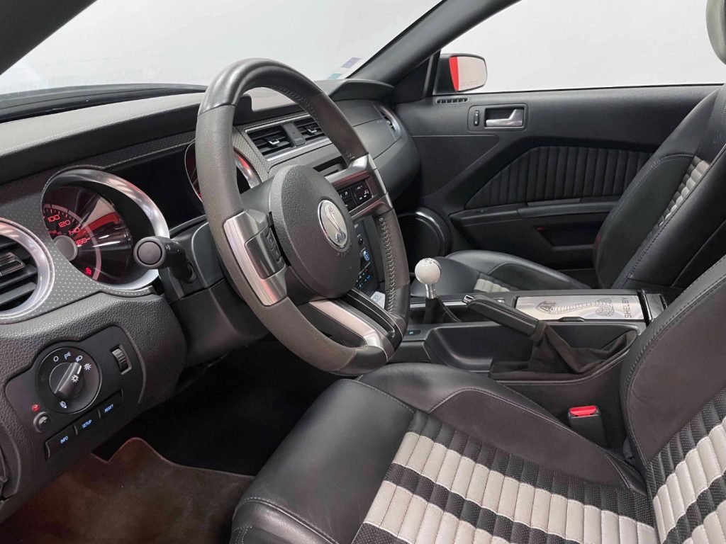 FORD Mustang SHELBY 5.0 VCT V8 GT 500 550CV - 51