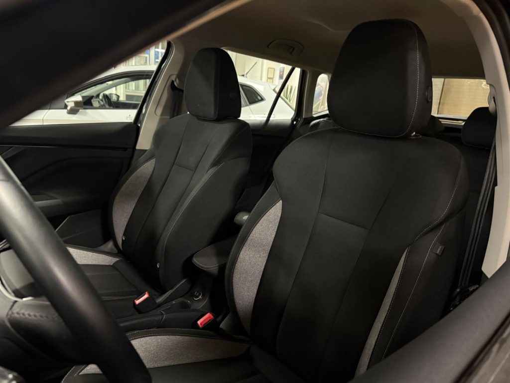 SKODA Kamiq 1.0 TSI Selection - 7