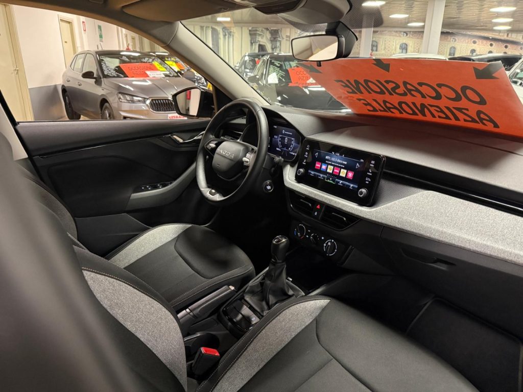 SKODA Kamiq 1.0 TSI Selection - 12