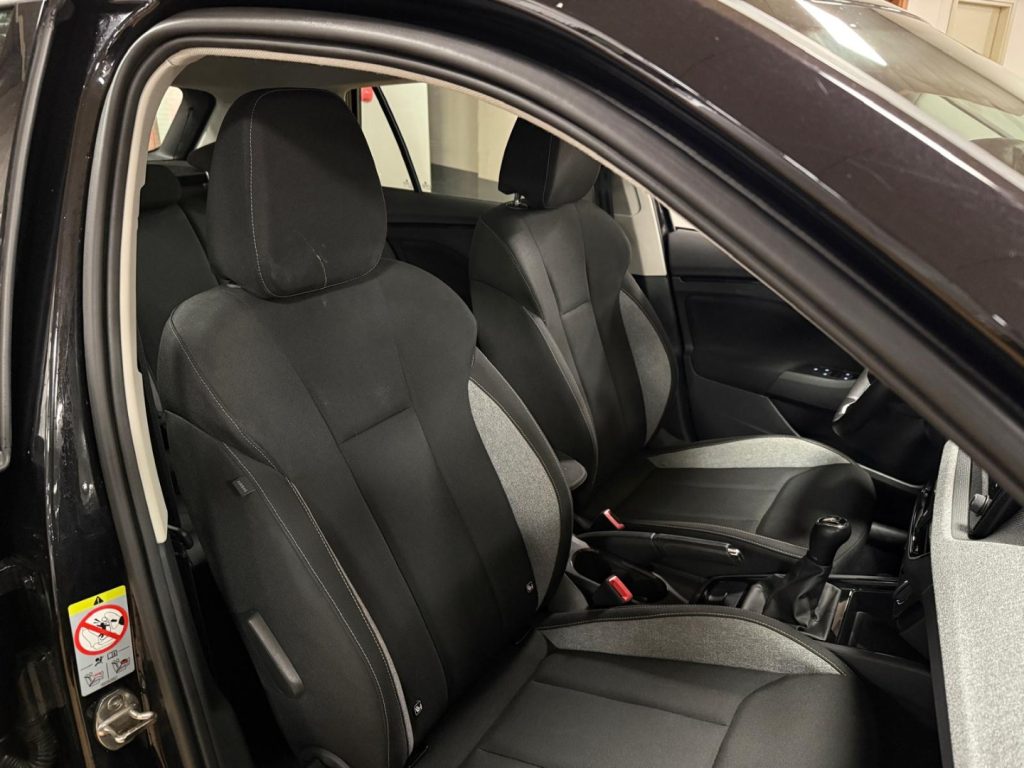 SKODA Kamiq 1.0 TSI Selection - 13