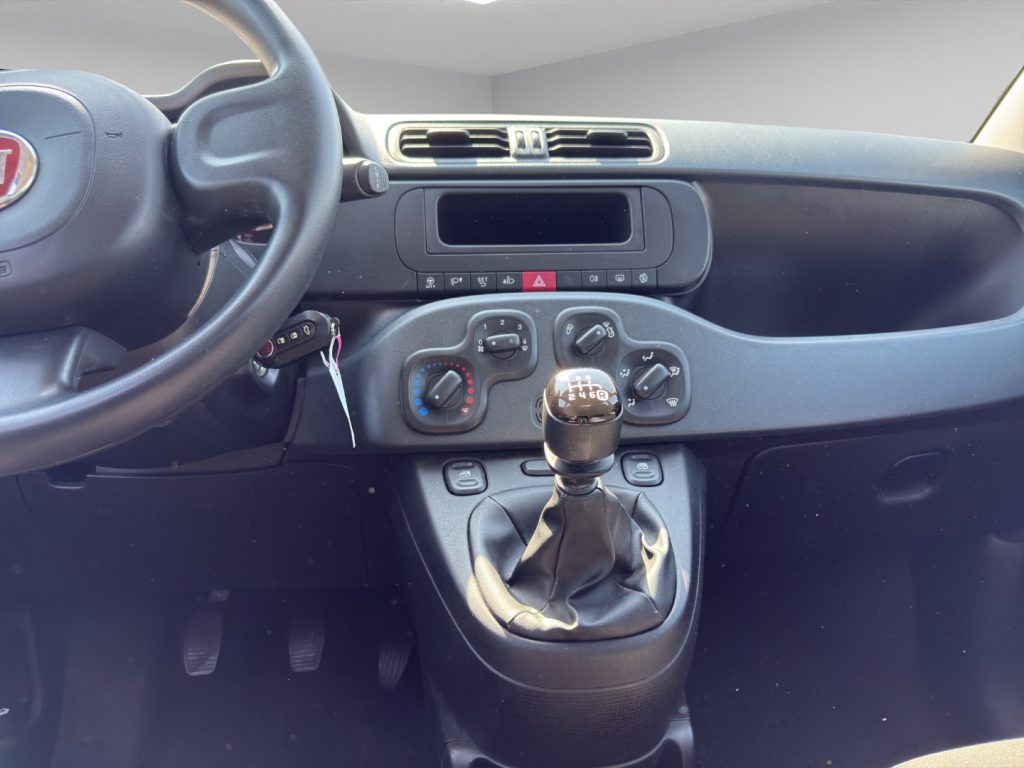 FIAT Panda 1.0 FireFly S&S Hybrid - 14