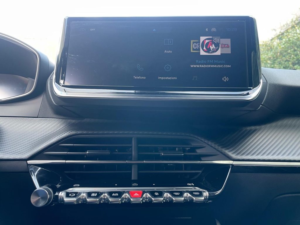 PEUGEOT 2008 PureTech 130 S&S EAT8 Allure - 19