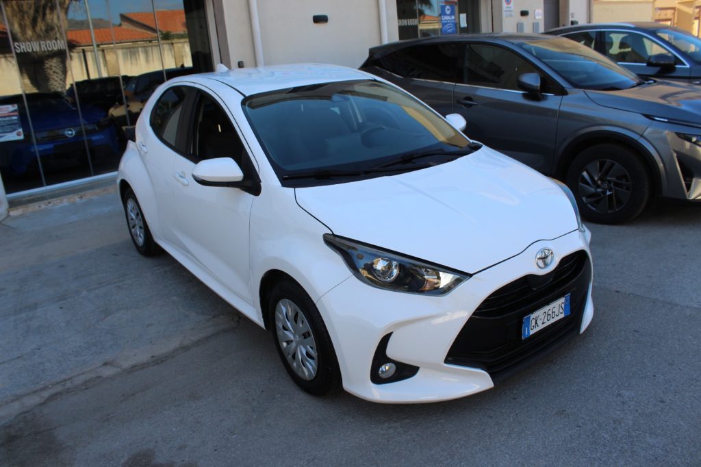 TOYOTA Yaris 1.0 5 porte Trend