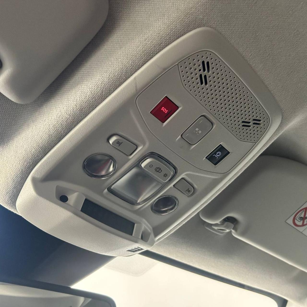 CITROEN C4 motore elettrico 136 CV Shine TETTO APRIBILE - 30