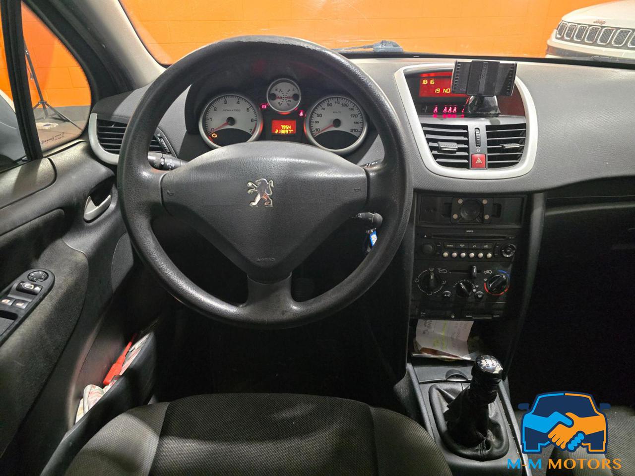 PEUGEOT 207 1.4 8V 75CV SW Energie Sport ECO GPL - 11