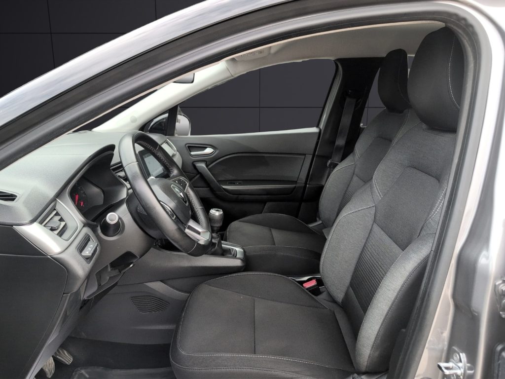 RENAULT Captur Blue dCi 115 CV Intens - 9