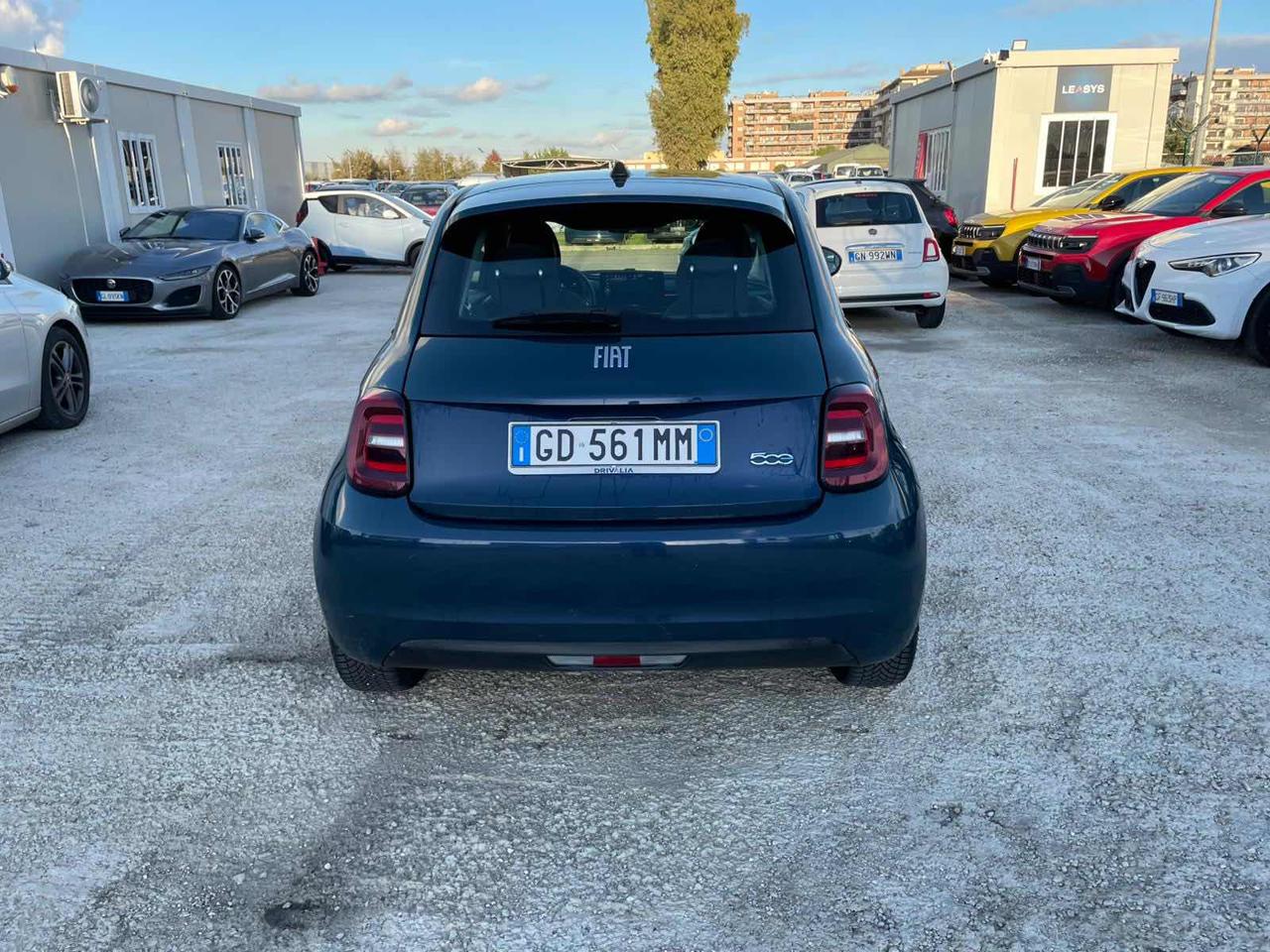 FIAT 500e Berlina 42 kWh Icon - 4