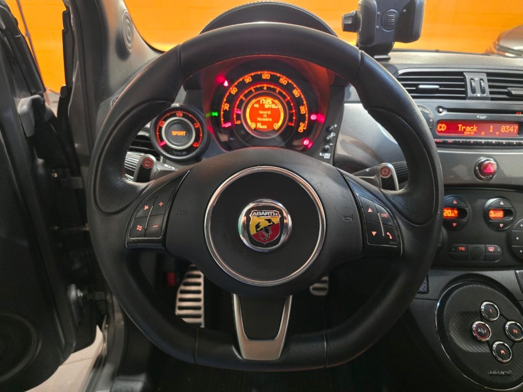 ABARTH 500 C 1.4 Turbo T-Jet MTA - 12