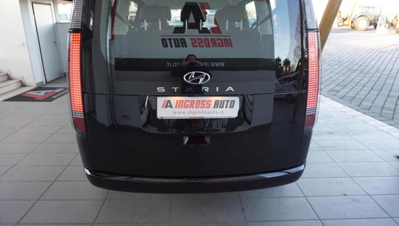 HYUNDAI Staria 2.2 MT 2WD 9 posti Wagon - 4