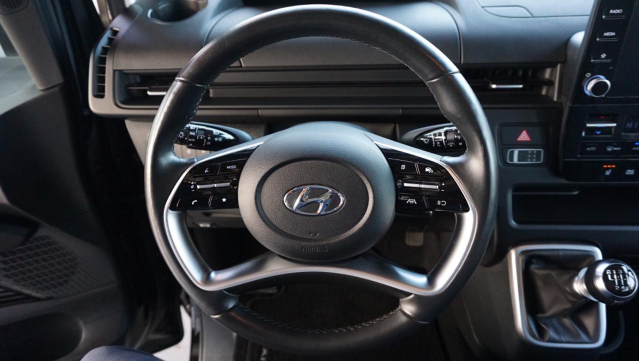 HYUNDAI Staria 2.2 MT 2WD 9 posti Wagon - 18