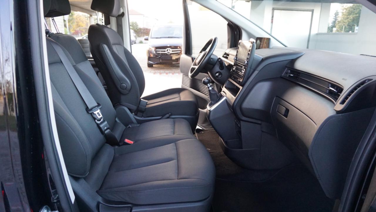 HYUNDAI Staria 2.2 MT 2WD 9 posti Wagon - 35