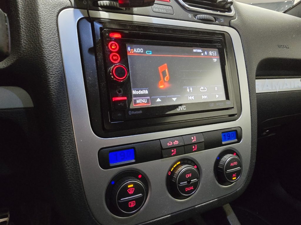 VOLKSWAGEN Scirocco 2.0 TFSI - 12