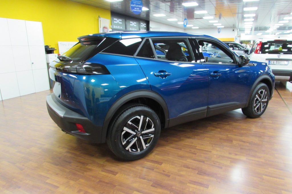 PEUGEOT 2008 1.2 PureTech 100 S&S Style KM.ZERO - 3