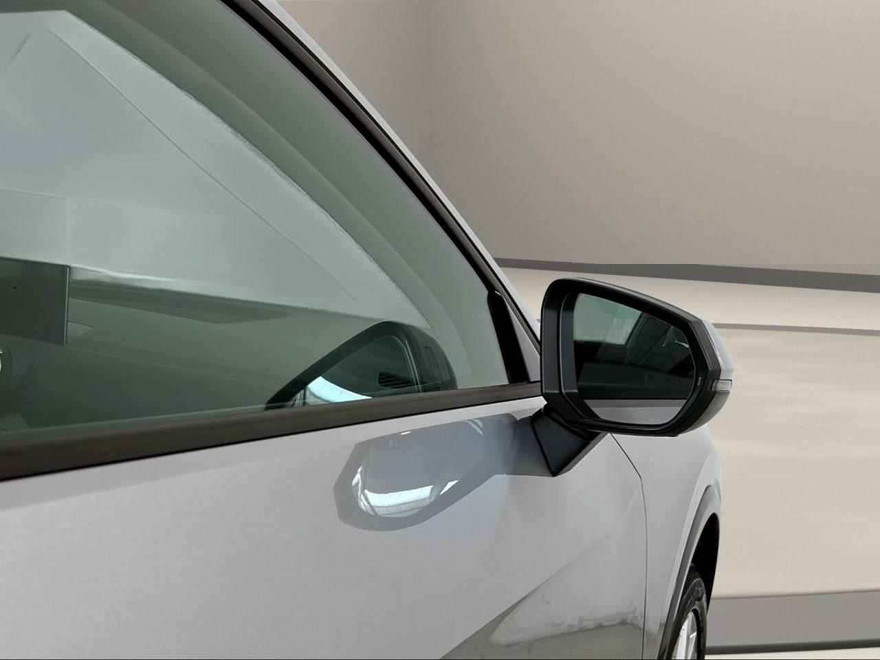 AUDI Q2 35 TFSI S tronic Amdired Advanced BLACK PACK - 39