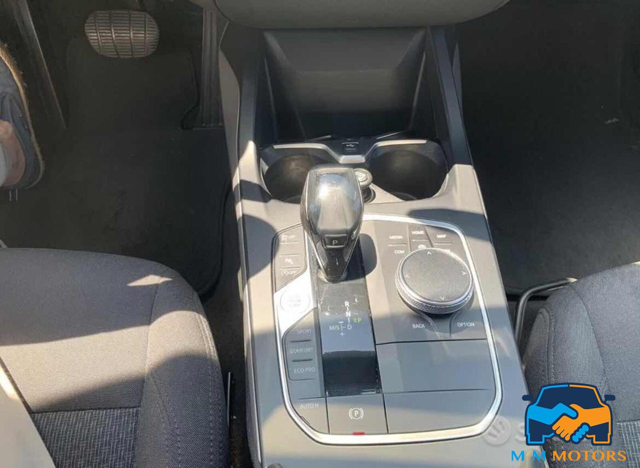 BMW 116 d 5p. Business Advantage - 12