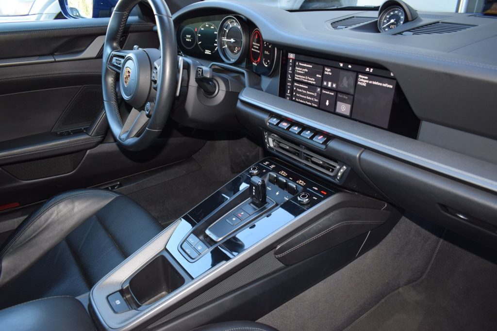 PORSCHE 911 911 Carrera 4S - 11