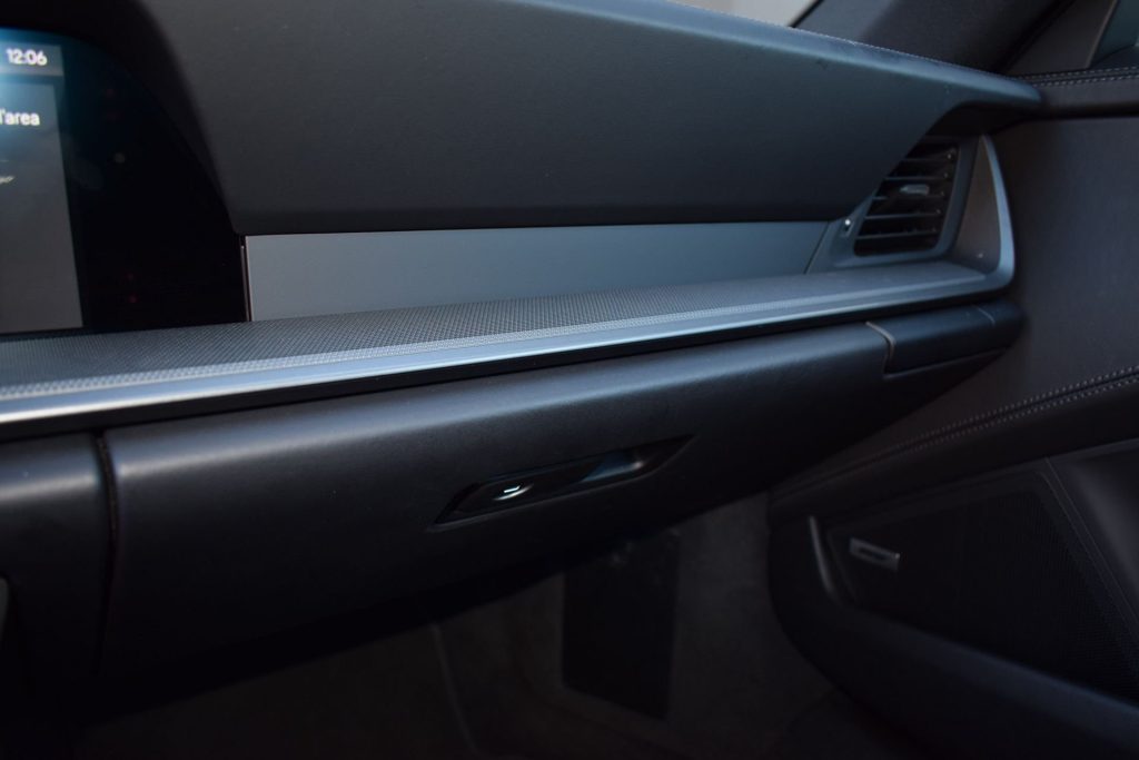 PORSCHE 911 992 Carrera 4S - 16