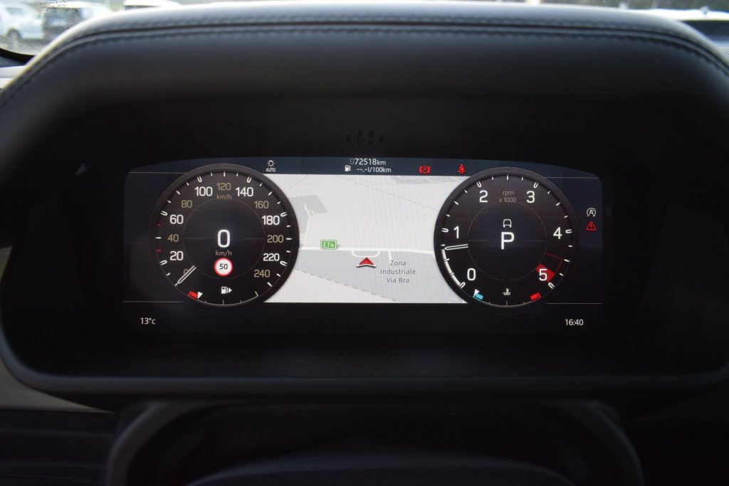 LAND ROVER Defender Defender 110 2.0 SD4 240CV AWD Auto HSE - 13