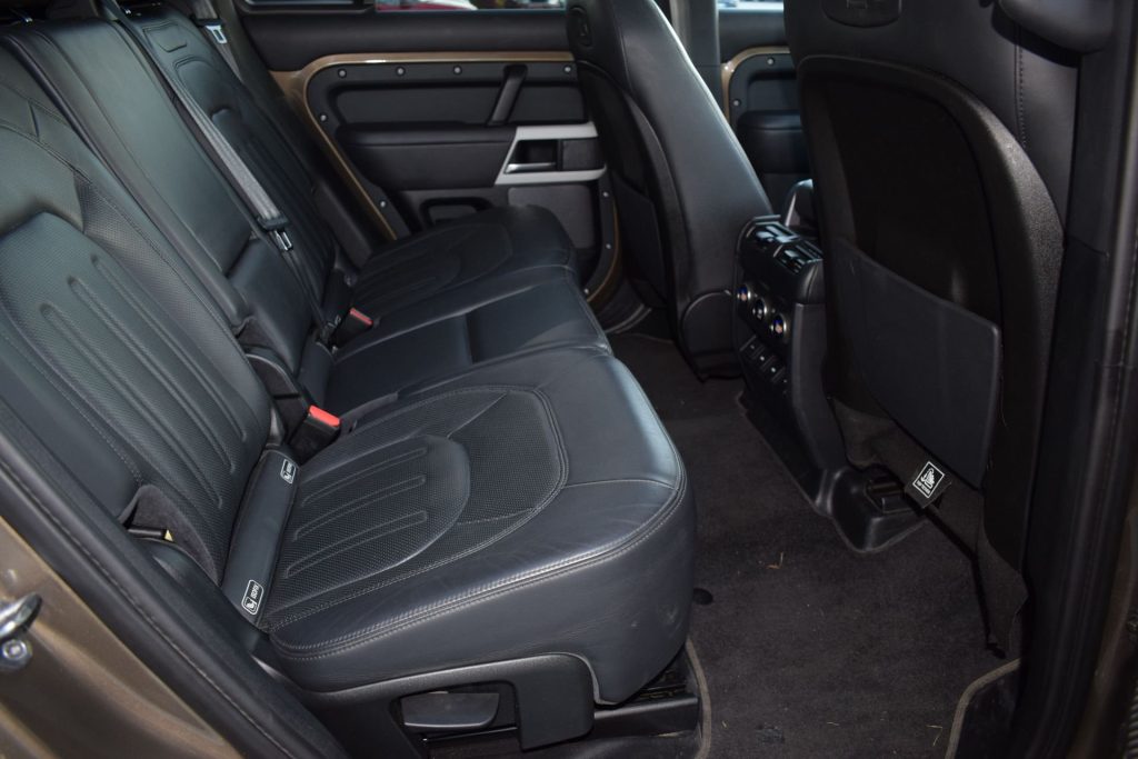 LAND ROVER Defender Defender 110 2.0 SD4 240CV AWD Auto HSE - 26