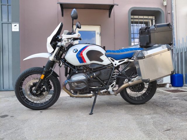 BMW R Nine T Bianco pastello