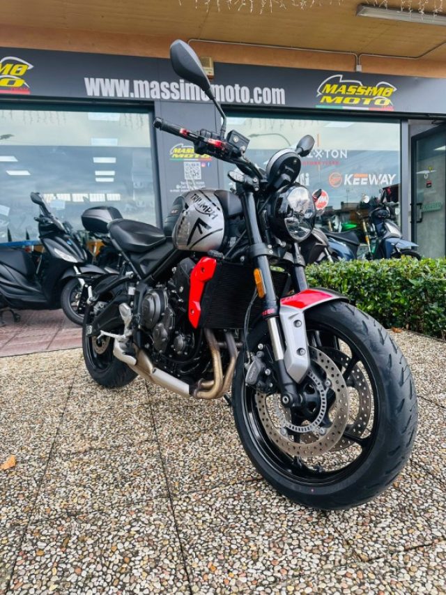 TRIUMPH Trident 660 Antracite pastello
