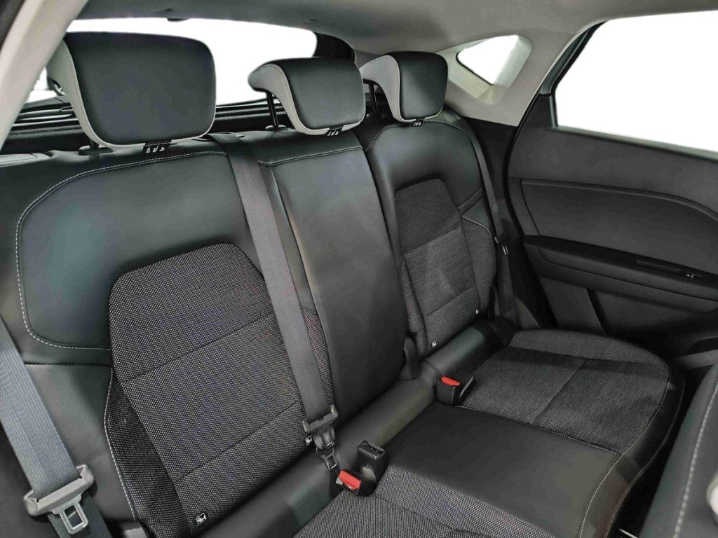 RENAULT Captur TCe 90 CV Techno - 11