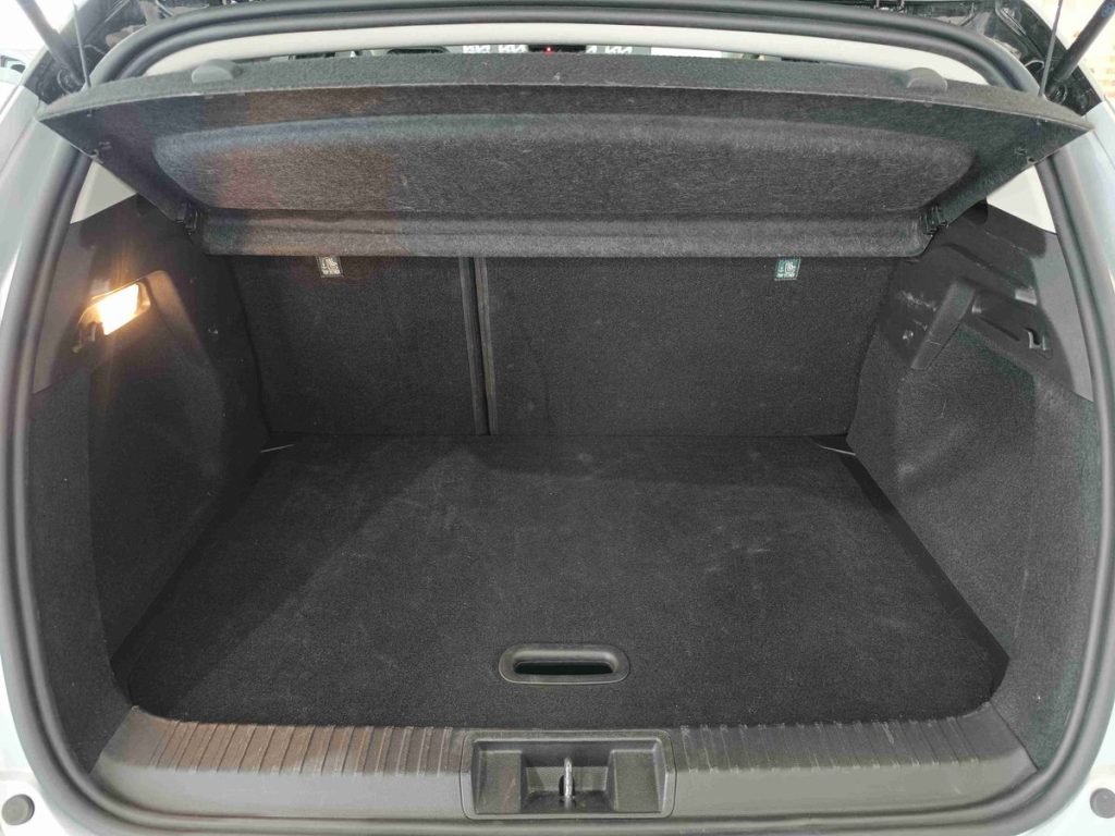 RENAULT Captur TCe 90 CV Techno - 12