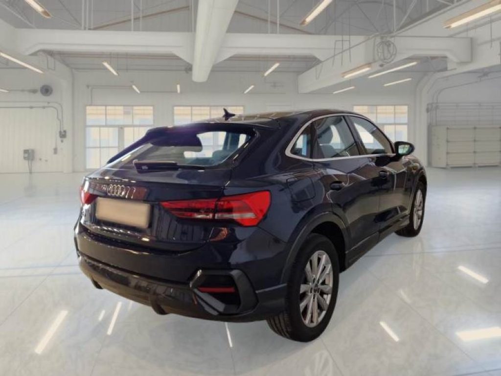 AUDI Q3 SPB 35 TDI S tronic - 4