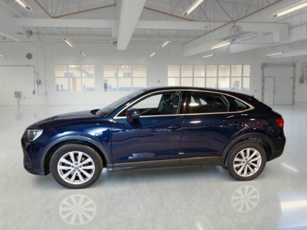 AUDI Q3 SPB 35 TDI S tronic - 2